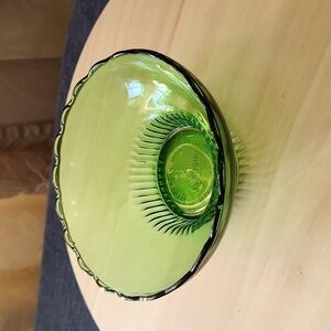 Vintage 50's E.O. Brody CO M2000 Cleveland Ohio Emerald green glass bowl